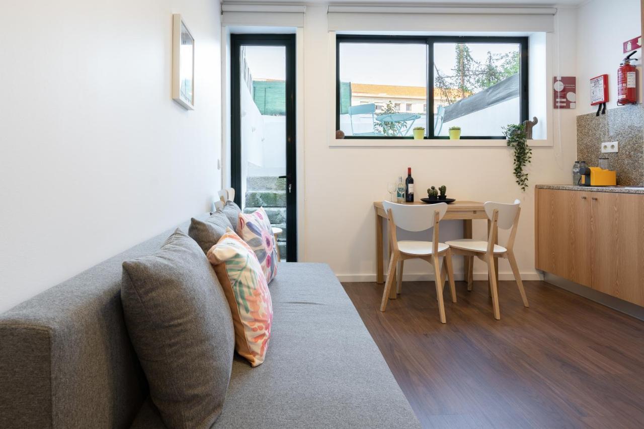 Host Wise - Modern Studios With Terrace - Walk Everywhere Πόρτο Εξωτερικό φωτογραφία